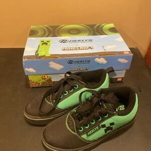 Heelys Black and Green Kids Sneakers